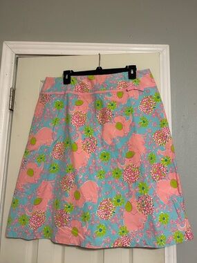 50% off sale🥂 Lilly Pulitzer elephant floral skirt